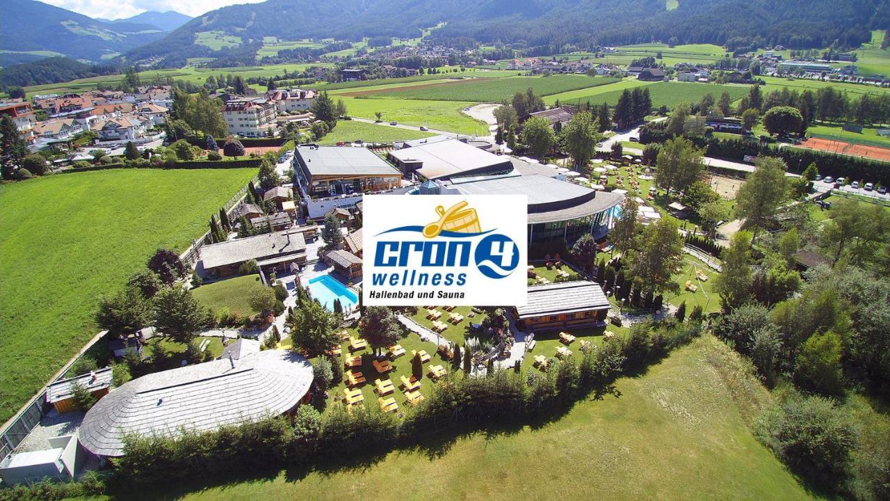 Hotel Garni Hochgruber Brunico Exterior foto